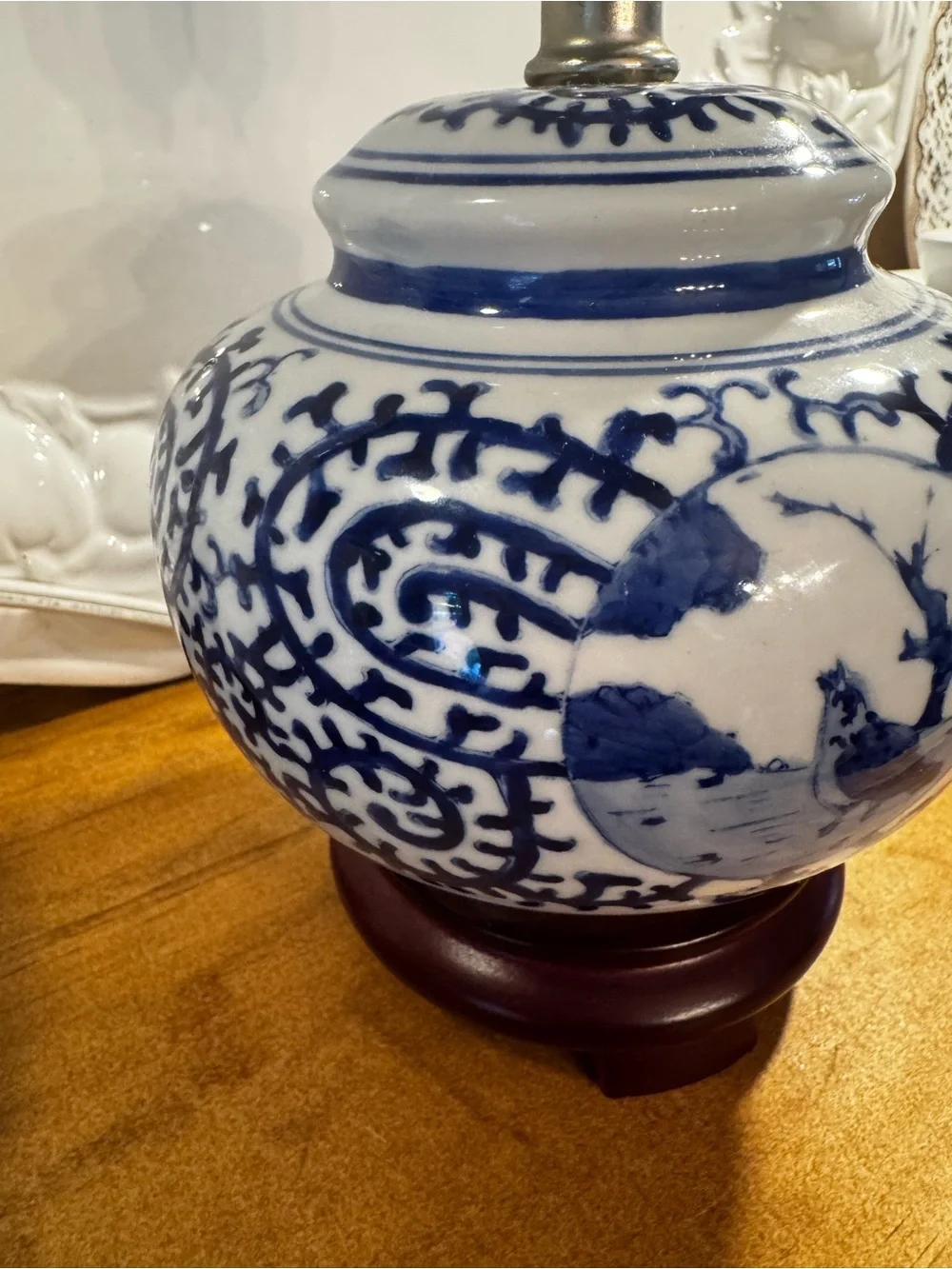 Mid-century Chinoiserie Asian Petite Blue and White Ginger Jar Table Lamp 9”
